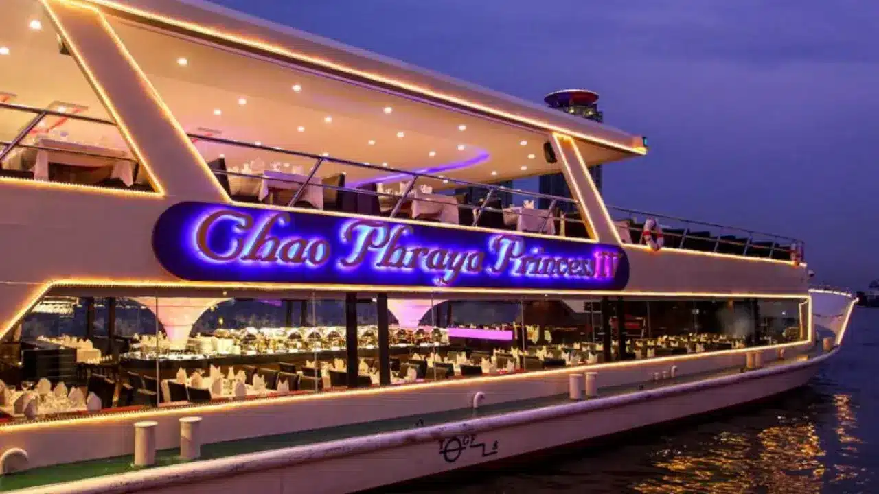 Chao Phraya Princess Dinner Cruise Bangkok 14